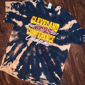Bleach-Dyed Cleveland Cavaliers Tee